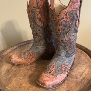 Corral Boots 6.5 (MAKE OFFER)